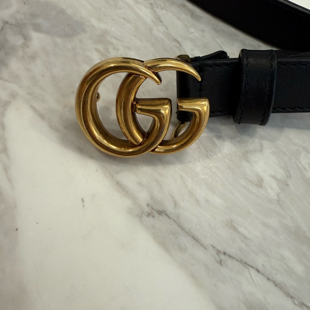 Gucci GG Marmont thin belt